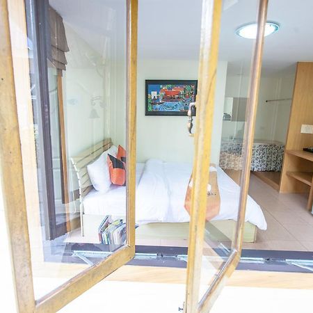 Dusit Talai Resort Nong Nam Daeng Eksteriør billede