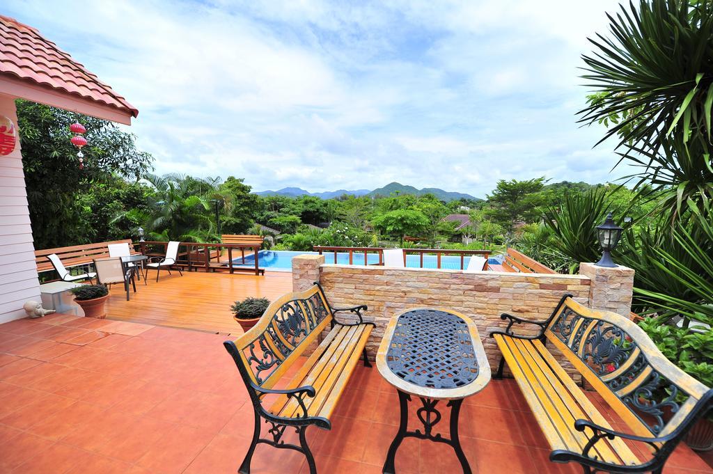 Dusit Talai Resort Nong Nam Daeng Værelse billede