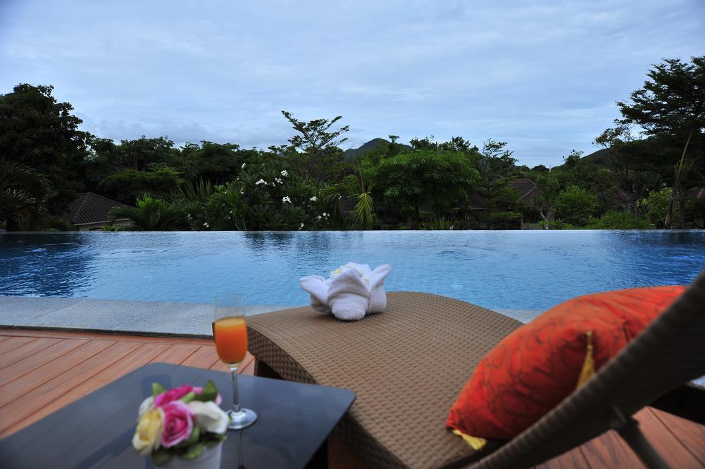 Dusit Talai Resort Nong Nam Daeng Eksteriør billede
