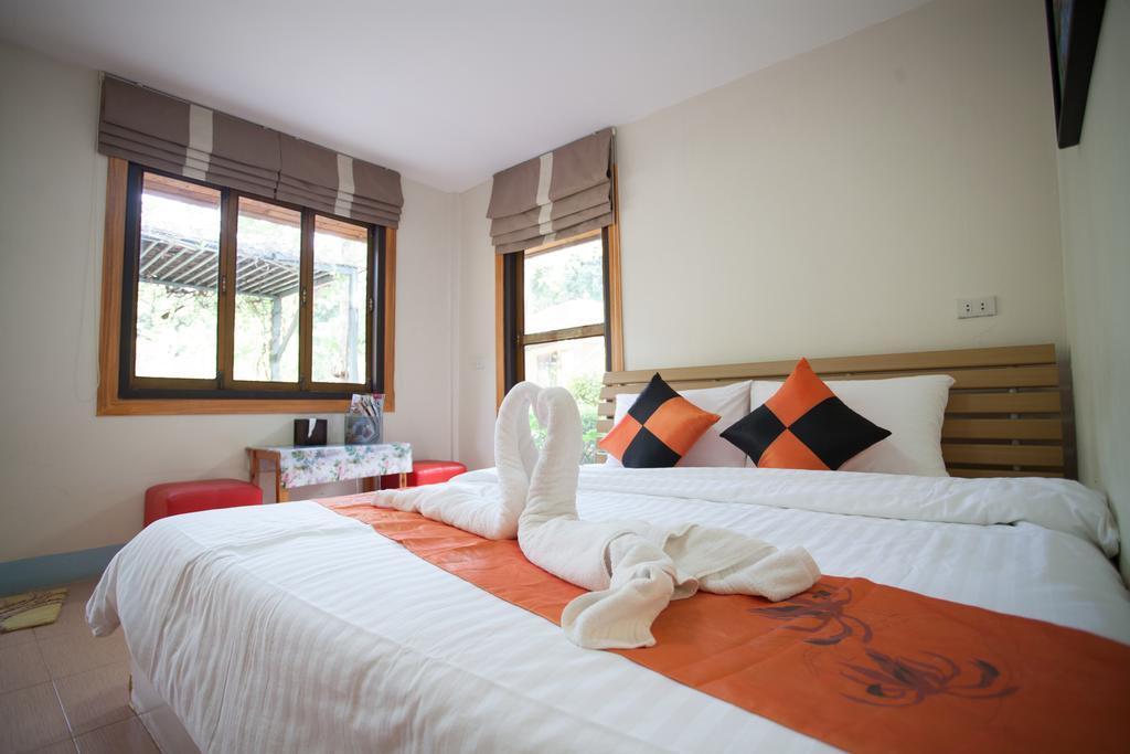 Dusit Talai Resort Nong Nam Daeng Eksteriør billede