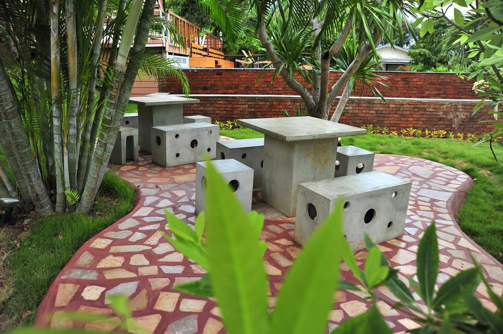 Dusit Talai Resort Nong Nam Daeng Eksteriør billede