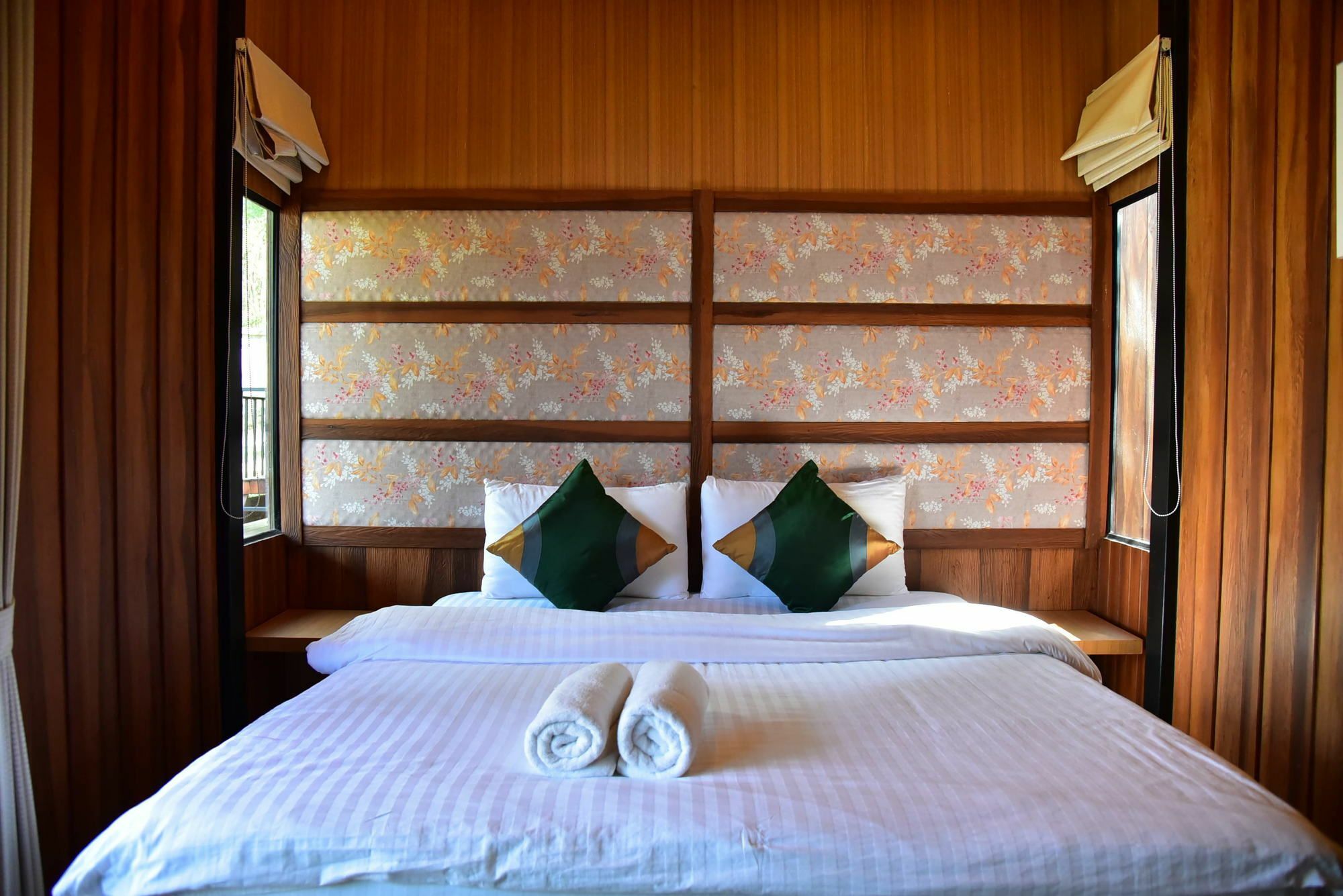 Dusit Talai Resort Nong Nam Daeng Eksteriør billede