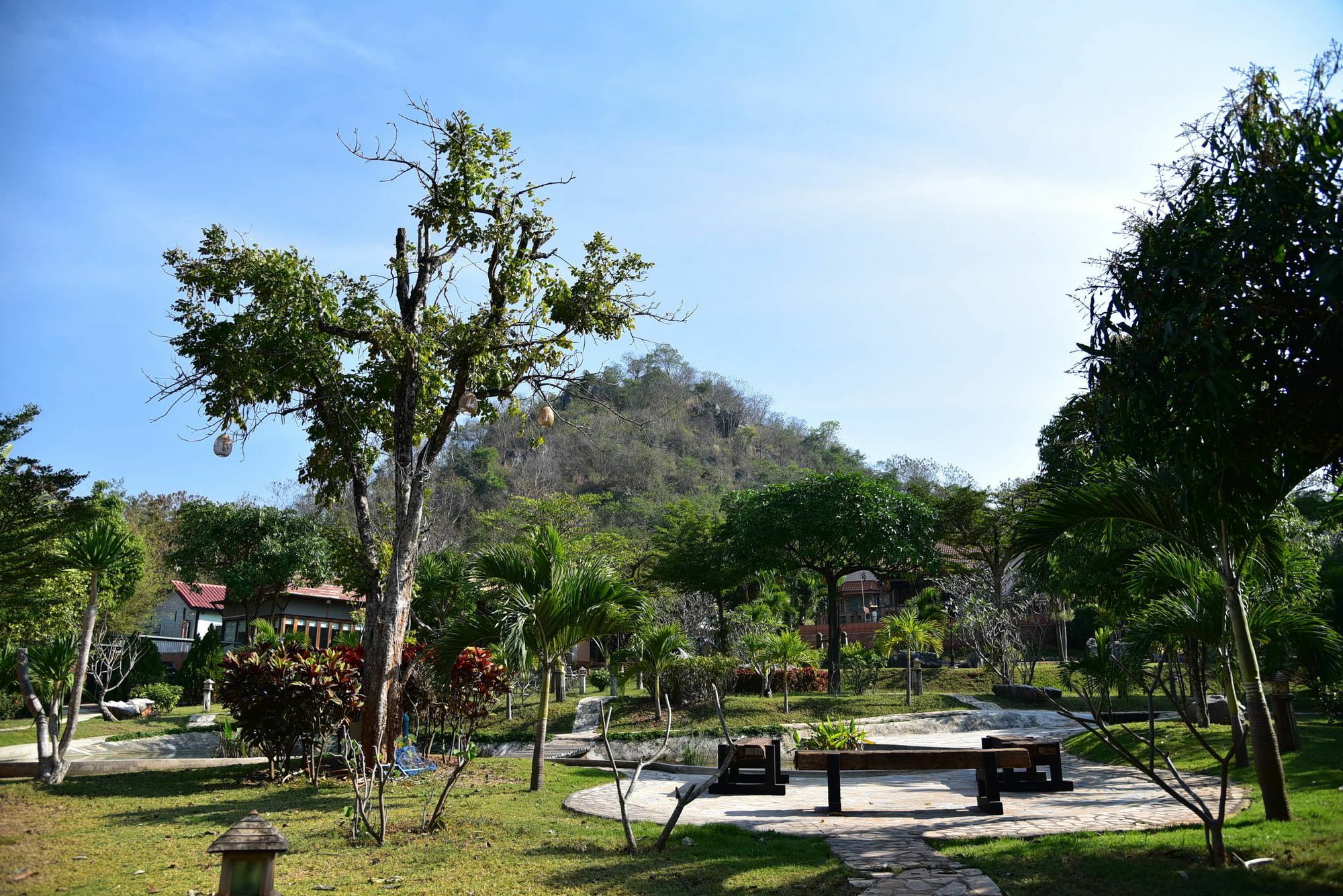 Dusit Talai Resort Nong Nam Daeng Eksteriør billede