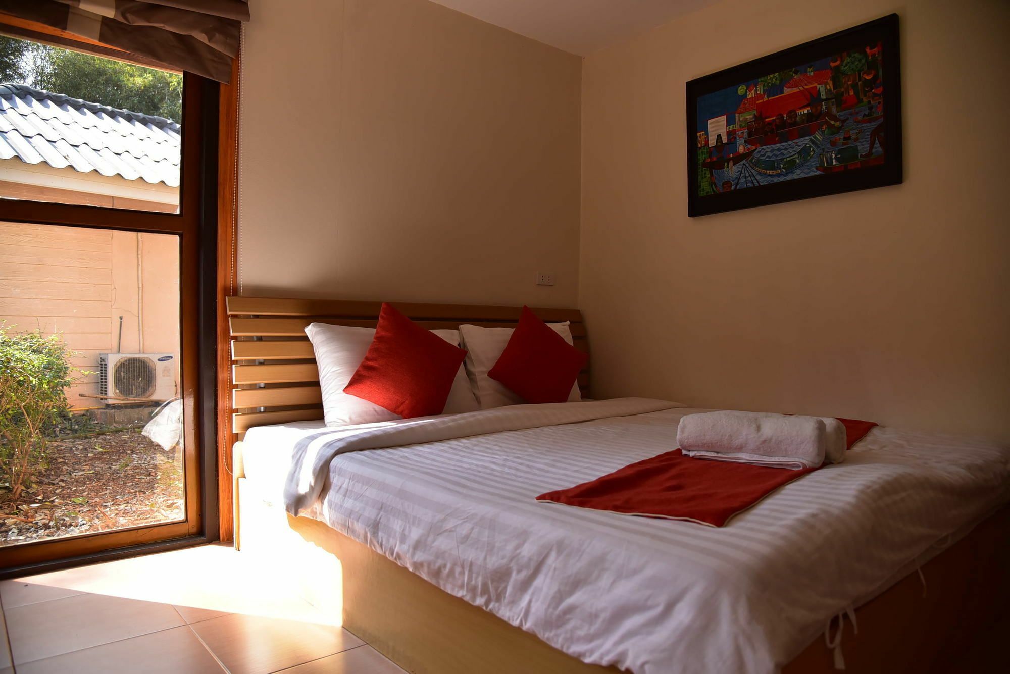 Dusit Talai Resort Nong Nam Daeng Eksteriør billede
